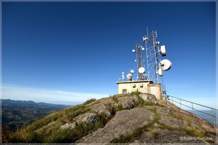 Pedra de São Domingos, Serra da Mantiqueira - foto: Roberto Torrubia