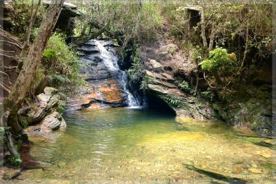 Cachoeira do Sobradinho - São Tomé das Letras - foto: Roberto Torrubia