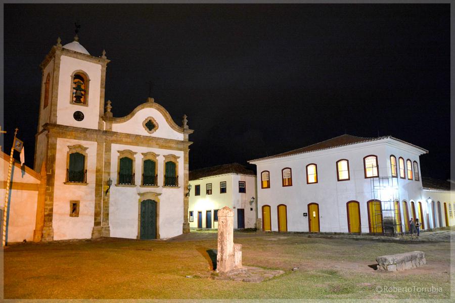 Paraty RJ - Brasil - Foto: Roberto Torrubia